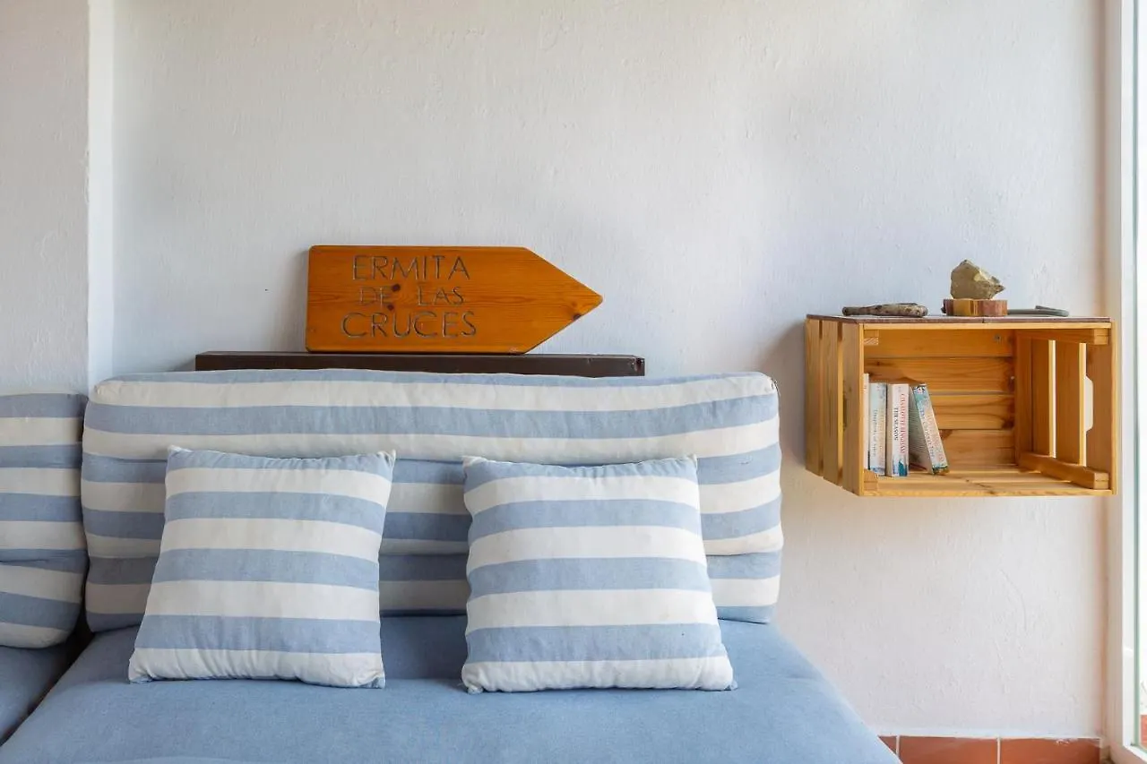 Casa Randonneur, Traditional Townhouse In Alora. Holiday home Alora